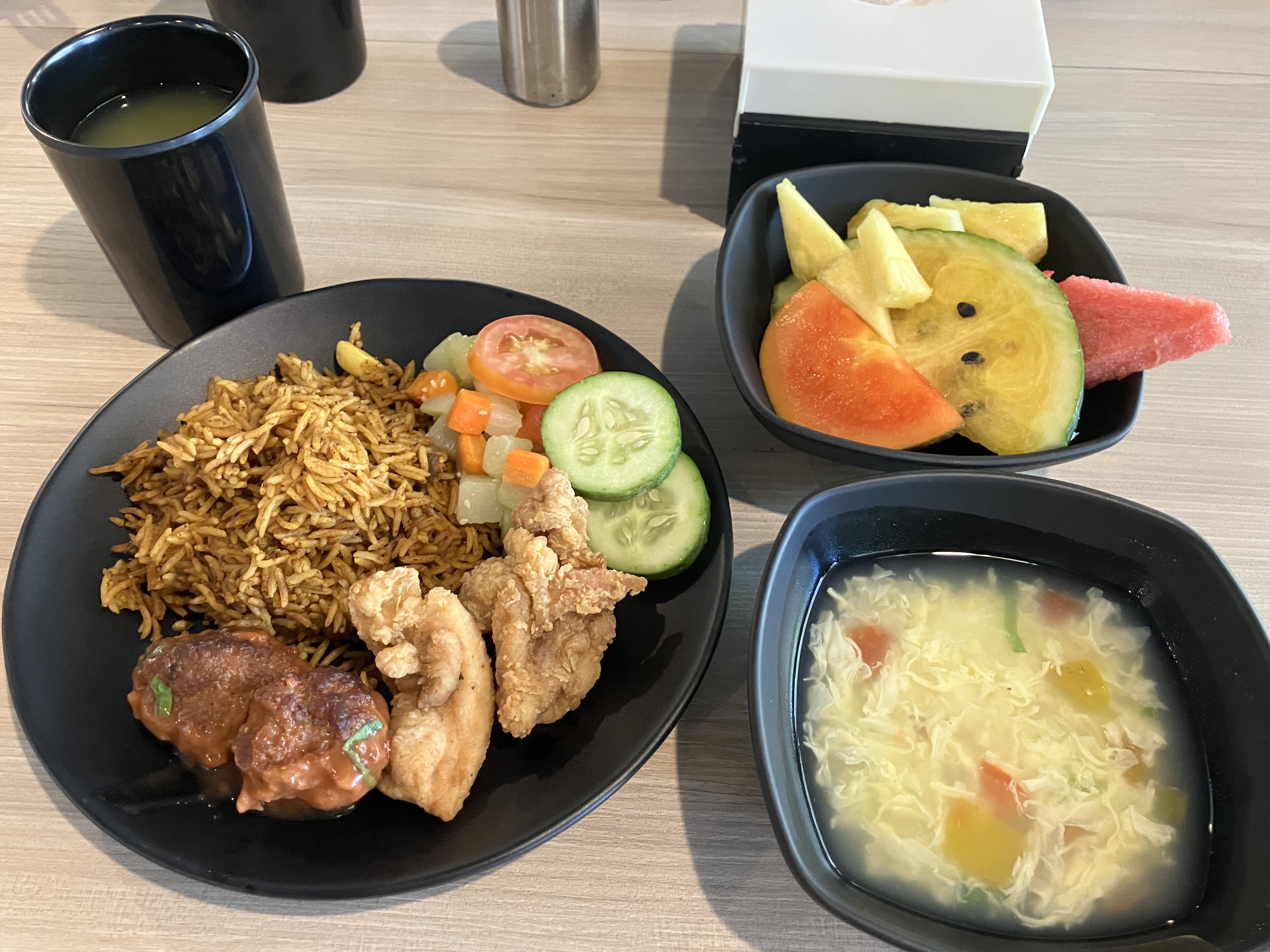 昼食