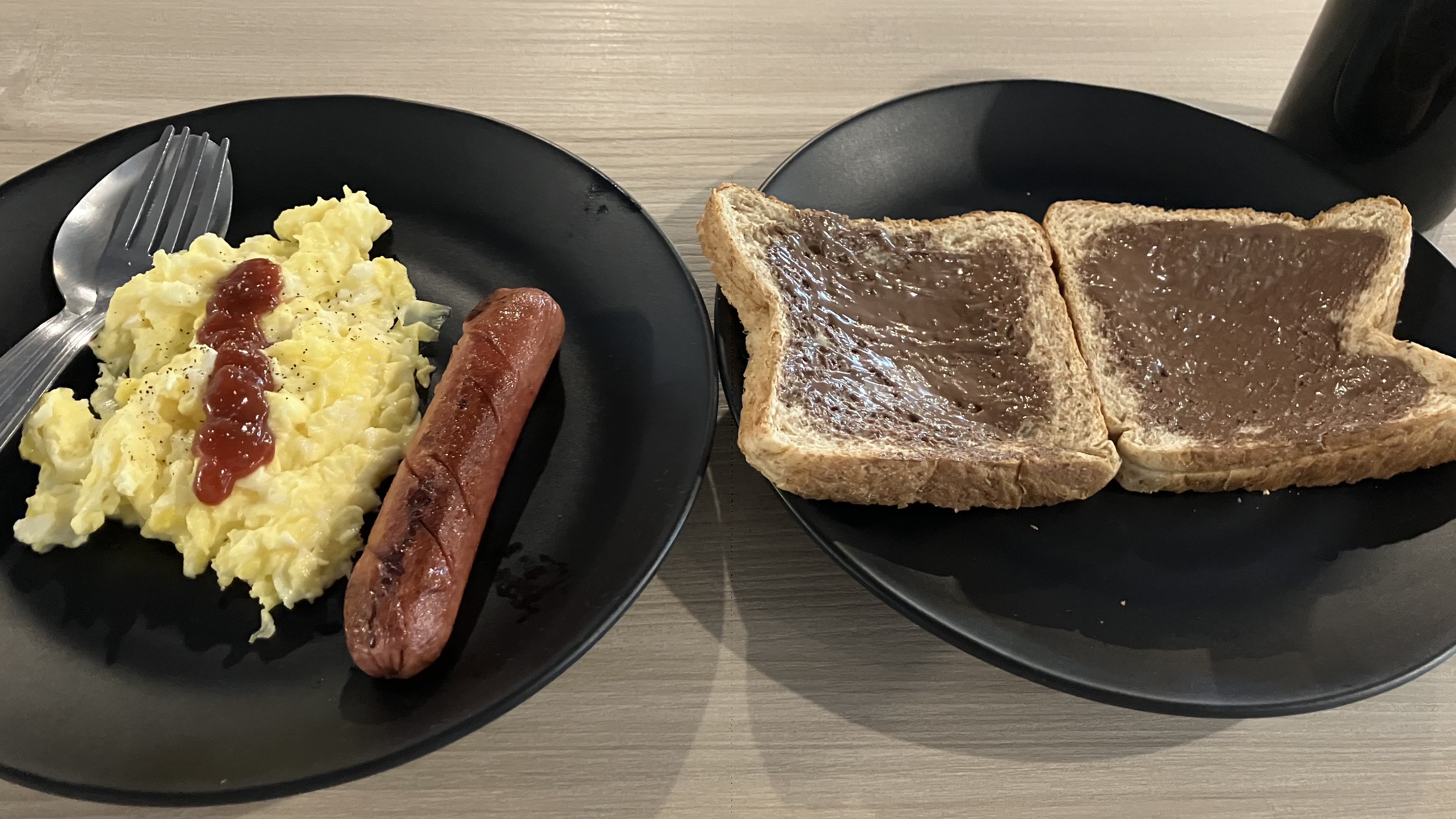 朝食