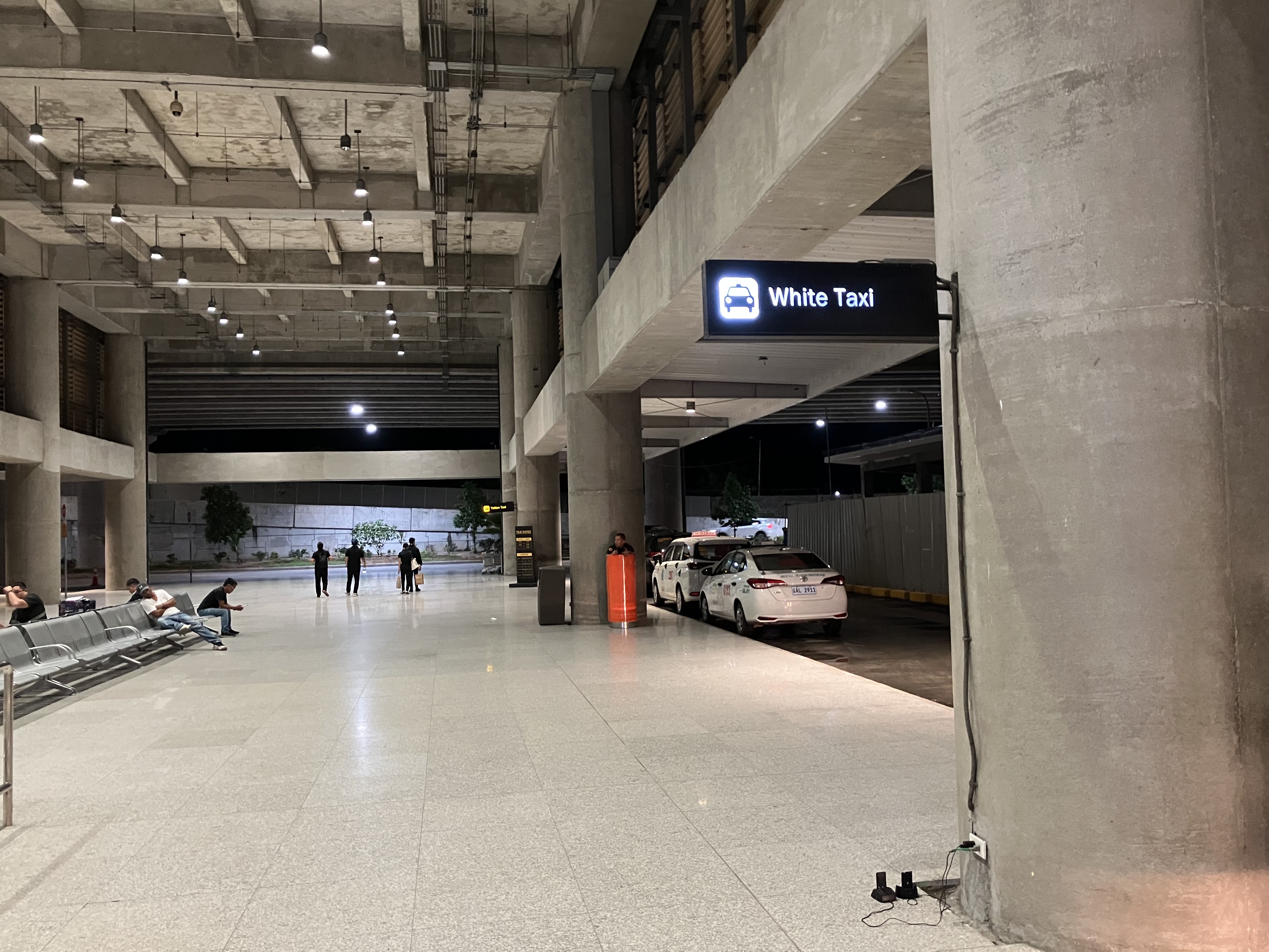 タクシー乗り場